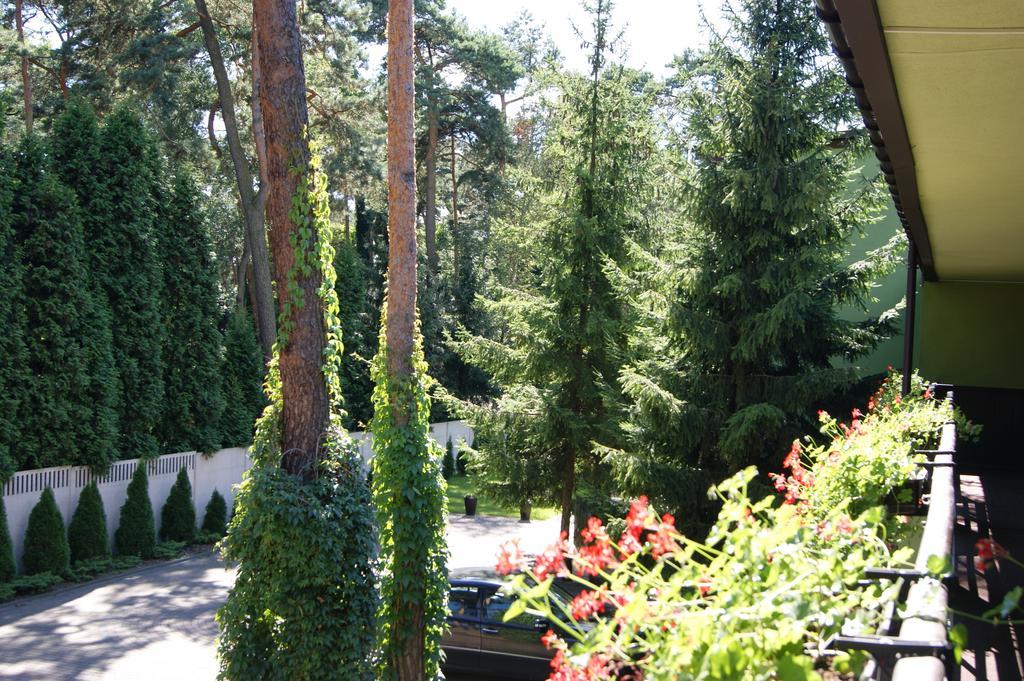 Hotel Graf Łask 外观 照片